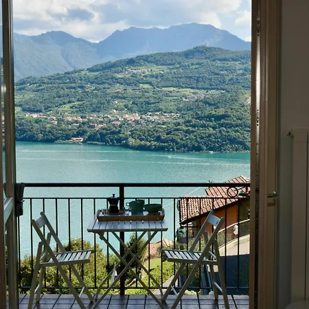 Italian - La Petite Maison Du * تافيرنولا بيرغاماسكا