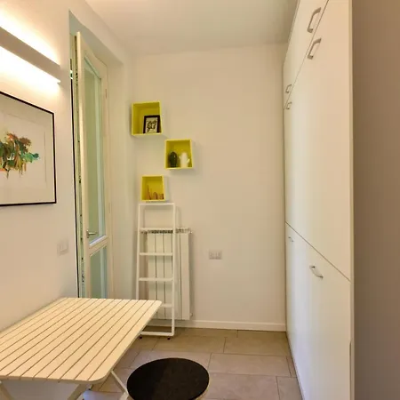 شقة Italian - La Petite Maison Du تافيرنولا بيرغاماسكا