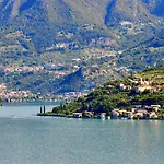 Italian - La Petite Maison Du * Tavernola Bergamasca