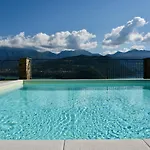 Italian - La Petite Maison Du *
