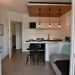 Italian - La Petite Maison Du Apartmán