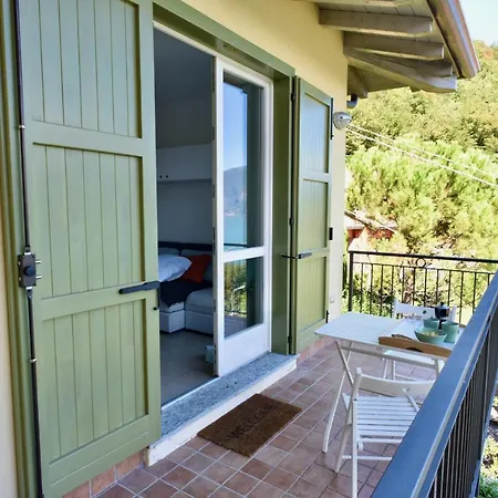 Italian - La Petite Maison Du *