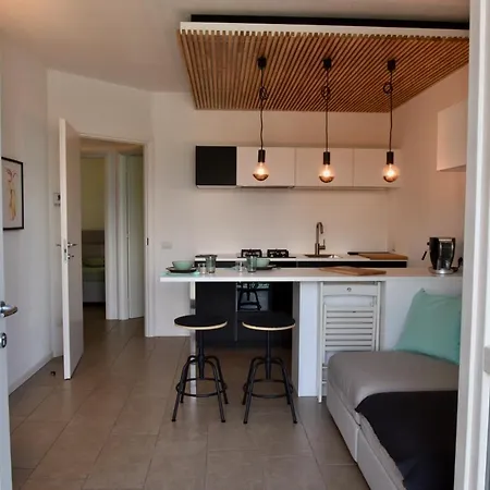 Italian - La Petite Maison Du Апартаменты